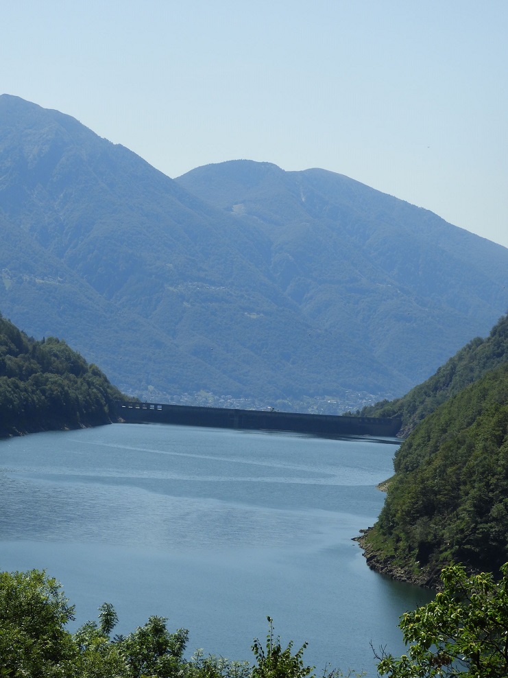BarrageVerzasca_Tessin_170814_resize